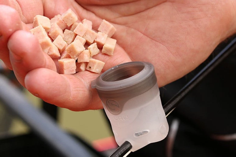 Guru Pole Pots. 1 Guru Pole Pots.