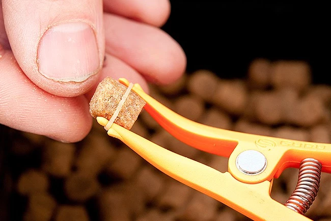 Guru Pellet Pliers 3 Guru Pellet Pliers